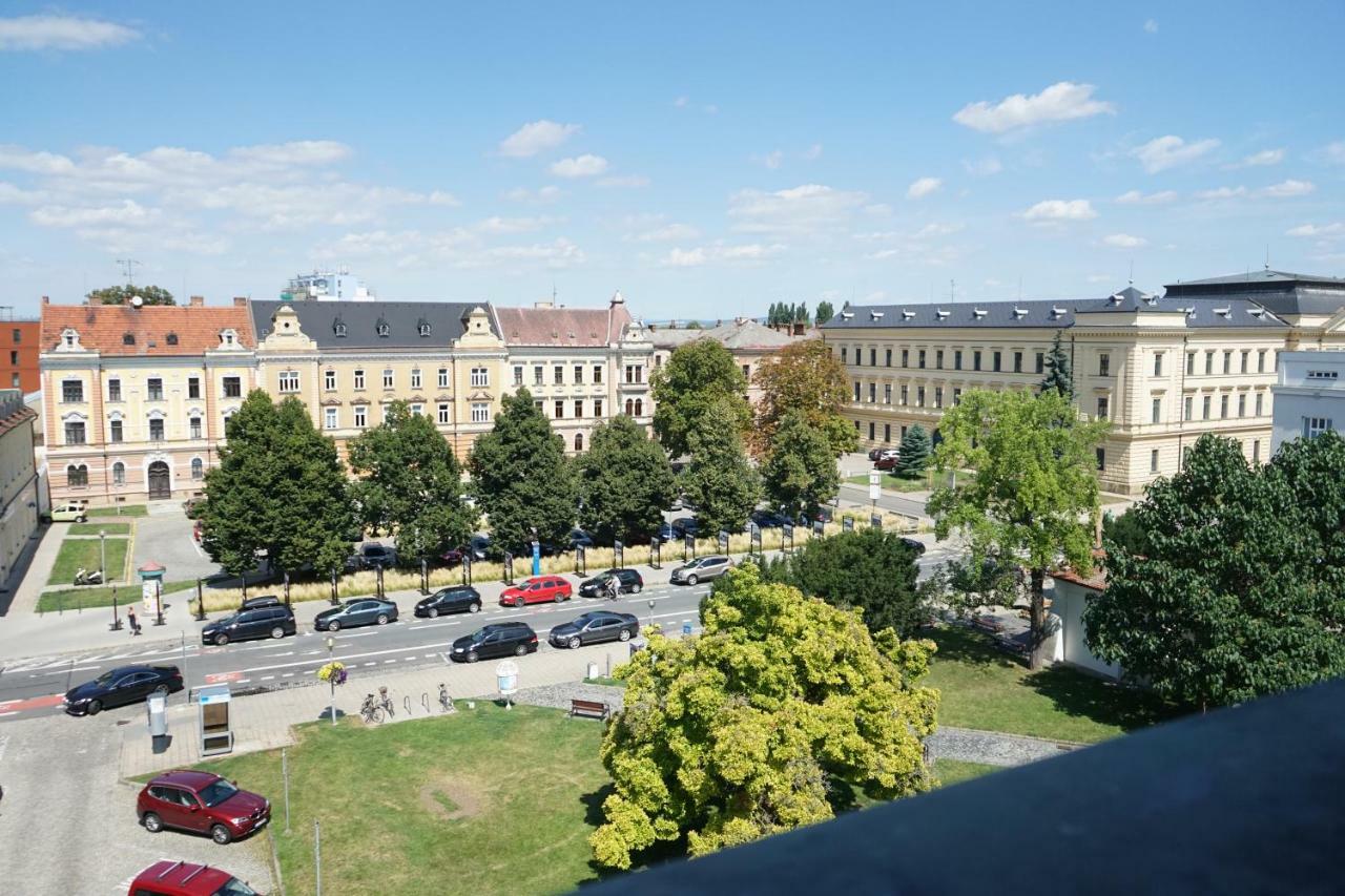 Hotel Grand Uherské Hradiště Kültér fotó